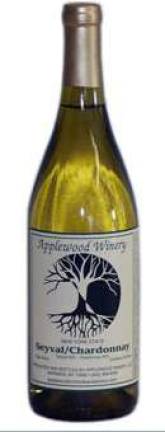 Area wineries join regional marketing effort This is the Seyval Chardonnay from the Applewood Winery in Warwick.