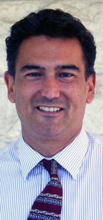 Jose Bernier named VP of information and technology at SUNY Orange Jose Bernier is SUNY Orange's new vice president for information technology and CIO.