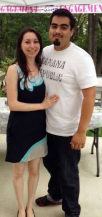 Marissa Oakley and Wilmar Romero engaged to marry Marissa Oakley and Wilmar Romero engaged to marry