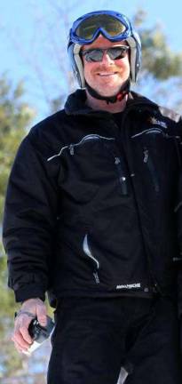 Mount Peter race director named 2013 USSA Alpine Coach of the Year Source: http://www.mountpeter.blogspot.com/ The United States Ski and Snowboard Association has announced that Mount Peter Race Director Rob Dowd has been chosen as the 2013 USSA Alpine Coach of the Year.