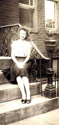 Jeanne T. Quinn Jeanne T. Wisnack on the stoop of her grandmother's house on Jewel Street in Greenpoint, Brooklyn, in 1945.