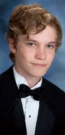 Dean and Liam Redmond share 'Student-Athlete of the Week' honors Liam Redmond