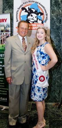 Senator welcomes Orange County Dairy Princess to Albany Senator welcomes Orange County Dairy Princess to Albany