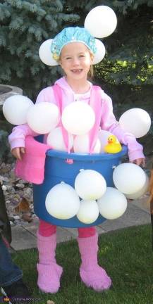 Design a Halloween costume using household items Photos courtesy costume-works.com Bathub and bubbles