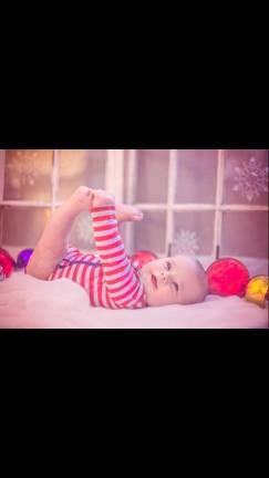 Only 2 days left to vote! Submitted by: Alyson Navitsky of Shohola, Pa. "This is Griffyn's first Christmas."