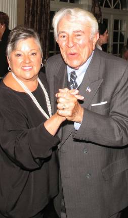 Benjamin Gilman, former Congressman from the Hudson Valley, dies at age 94 File photo by Roger Gavan In 2011, former Congressman Ben Gilman was honored for his longtime support of the riders at Warwick's Winslow Therapeutic Center at the organizations annual fund raiser. He is pictured here with his wife, Georgia.