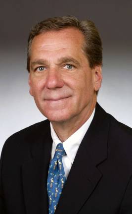 Professor with Village of Florida ties to speak at Nobel Forum Robert Sicina