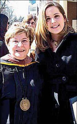 Culkin receives scholar art award Culkin receives scholar art award