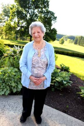 Warwick resident Emma Peccia celebrates 100th birthday Photo by Roger Gavan On Saturday, June 30, Emma Peccia celebrated her 100th birthday with her family at the Warwick Country Club.