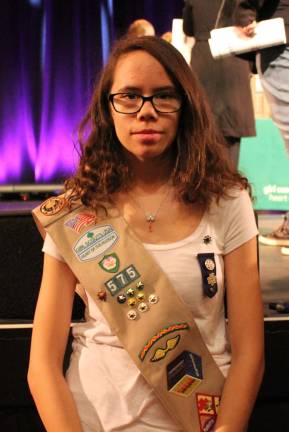Girl Scout Amber Vitoulis receives Silver Award for Butterfly Bags Initiative Amber Vitoulis