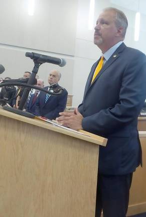 Orange County District Attorney David Hoovler and Comptroller Thomas P. DiNapoli at a press conference Monday to disclose felony guilty pleas of three people affiliated with the Orange County Industrial Development Agency. Photos by Frances Ruth Harris.