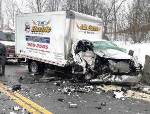 Head-on crash leaves one injured in Goshen