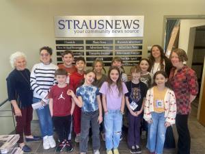 L-R Back: Warwick Advertiser Publisher Jeanne Straus; teacher Krystie Gilmore; Paw Print staffers Patrick, Ethan, Charley, June, and Mila; teacher Ashley McPherson; and Warwick Advertiser Managing Editor Lisa Reider. L-R Front: Paw Print staffers Ryan, Cora, Grace, Ella, and Addy. Not pictured: Paw Print staffer Hailey.