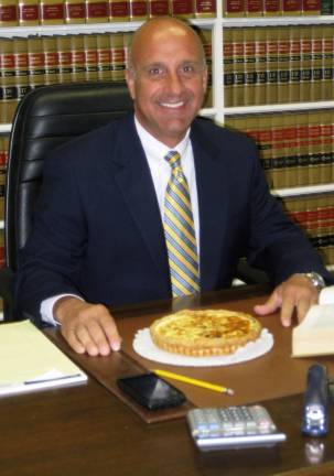 Warwick men do eat quiche Warwick attorney Bob Krahulik is among the people participating in the new marketing campaign for Jean-Claudeís Artisan Bakery that seeks to answer the question: Do real men eat quiche?