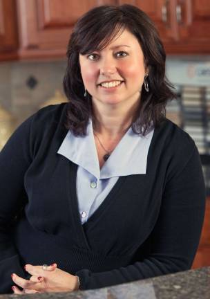 Valerie Card joins Hudson Valley DKI as a loss coordinator Valerie Card has joined the New Hampton-based Hudson Valley DKI.