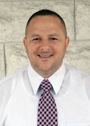 SUNY Orange Foundation appoints U.S. Marine Corps veteran Anthony Russell student representative Submitted photo U.S. Marine Corps veteran Anthony Russell was appointed SUNY Orange Foundation student representative Sept. 17.
