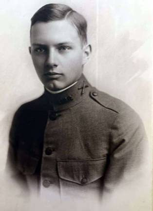 Warwick's Citizens in the Great War: The writer Robert Putnum Benedict Photo provided by Mary Ann Knight Robert Putnum Benedict