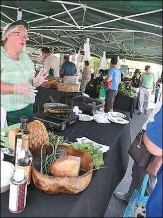 Healthy, seasonal fun at Warwick Valley Farmers' Market Healthy, seasonal fun at Warwick Valley Farmers' Market