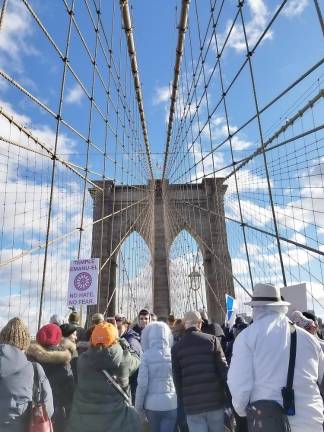 A delegation from the Jewish Federation of Greater Orange County, joined by friends from the Jewish Federation of Ulster County, marched with 25,000 others across the Brooklyn Bridge on Sunday at the No Hate, No Fear Solidarity March on Sunday, Jan. 5.