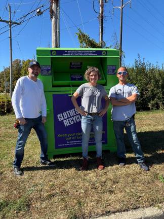 Make room in your closet and support local news From left: Trevor Cochrane, chief operating officer of Clothes Bin LI Franchisee Operations; Straus News Deputy Publisher Becca Tucker; Robert Colucci, Clothes Bin LI operation specialist.