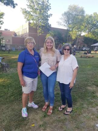 Pictured with Sophia DeJong, center, are chamber members Marie Pillmeier (scholarship committee) and Donna Benson.