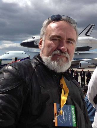 Pine Island Chamber of Commerce honors citizens John Redman will be honored as the 2017 Pine Island Citizen of the Year.