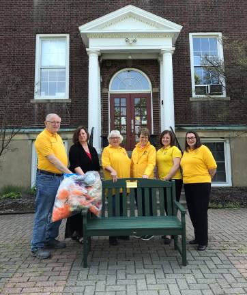 Plastic destined for landfill turned into benches instead Provided photo The Warwick Lions Club donated the first bench earned through the Trex recycled plastic challenge to the Warwick Valley Community Center. Pictured from left are Lion George McManus, WVCC Director Karen Thomas, Lions Claire Gabelman, Kathy McManus, Christine Adams and Sara Werling.