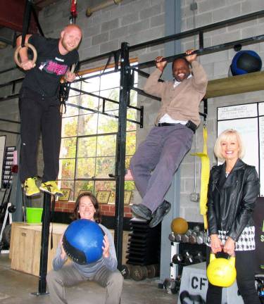 CrossFit hosts chamber mixer Photo by Roger Gavan On Wednesday, Nov. 15, CrossFit Warwick, 56 Forester Ave., will host an Expresso Business Mixer from 7:30 to 9:30 a.m. From left, co-owners Ryan and Katie Hansen, Cedric Glasper, president of the Warwick Valley Chamber of Commerce, and event chair Janine Dethmers.