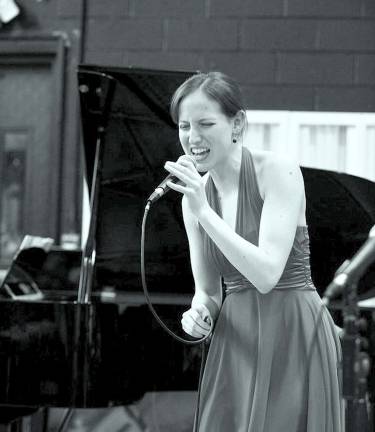 Music Makers hosts A Concert for Lovers Kaitlyn Fay