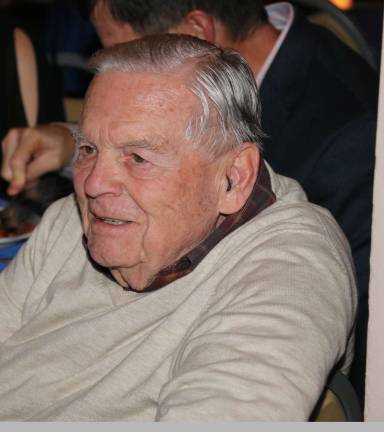 Warwick Valley Chamber of Commerce celebrate 79th anniversary Chamber Executive Director Michael Johndrow introduced Ken Durland, a well respected past President of the Chamber seated in the audience, who was about to celebrate his 90th birthday.