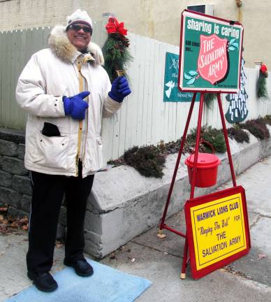Lions support Salvation Army Lions support Salvation Army