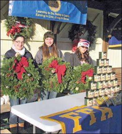 FFA volunteers on Railroad Green FFA volunteers on Railroad Green
