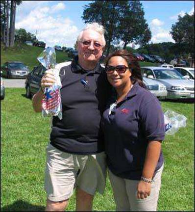 Annual senior barbecue attracts 800 to Warwick Town Park Annual senior barbecue attracts 800 to Warwick Town Park