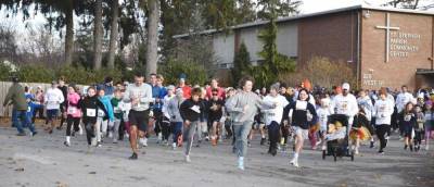 Runners participating in the Turkey Trot.