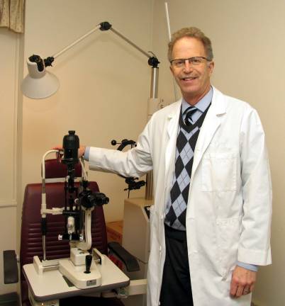 Preventing eye disorders for people with diabetes Dr. Mandes R. Kates