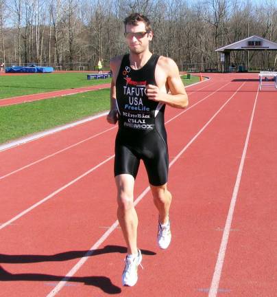 The relentless drive to fulfill a dream Warwick resident Louis Tafutoís dream is to win the gold in the triathlon at the 2016 Summer Olympics in Rio de Janeiro, Brazil.