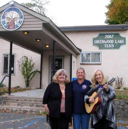 Concert to aid Alzheimer's social program From left, Margie DeRosso of Margie and Dave, Elks Banquet Coordinator Kim Cross and Melinda Burgard are preparing for the Nov. 14 fund raiser for Alzheimer's Association's Music Social Program.