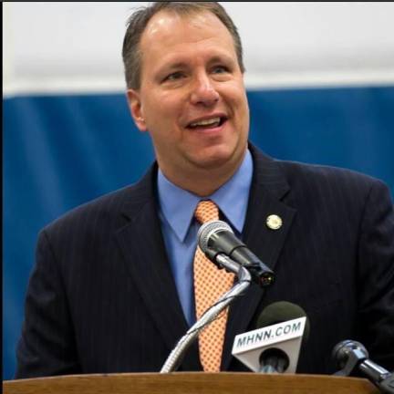 DA Hoovler announces two new criminal investigators Orange County District Attorney David M. Hoovler.