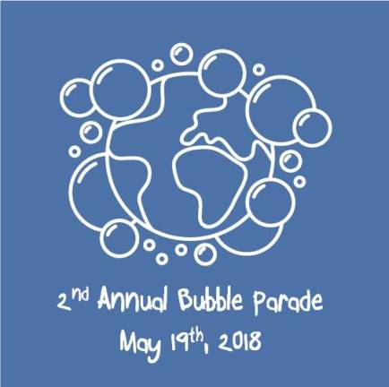 Bubble parade returns to Warwick Bubble parade returns to Warwick