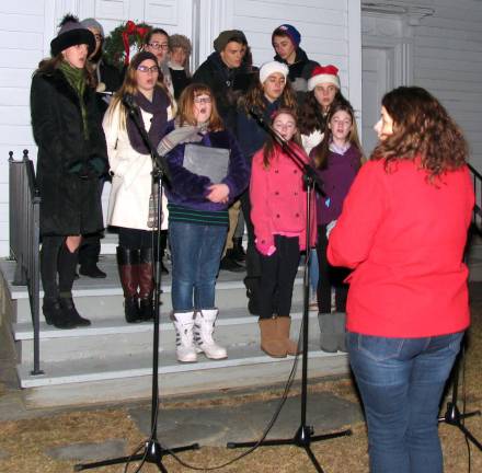 Residents brave chilly temperatures at Warwick's Annual Christmas Tree lighting Before the lighting, members of the Warwick Valley High School Meister Singers treated the audience to a selection of traditional Christmas songs. Additional photos can be found online at warwickadvertiser.com