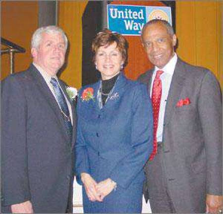 United Way holds annual dinner United Way holds annual dinner