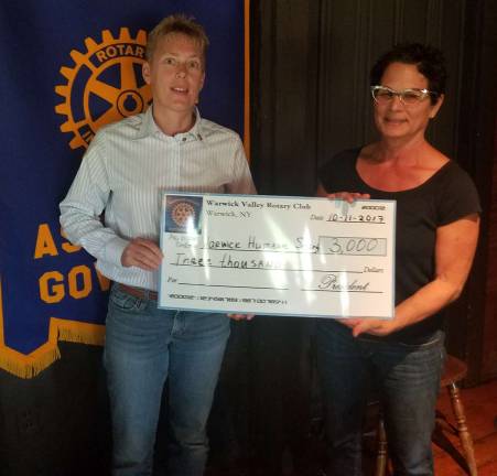 Rotarians donate $3,000 to Humane Society Rotarians donate $3,000 to Humane Society