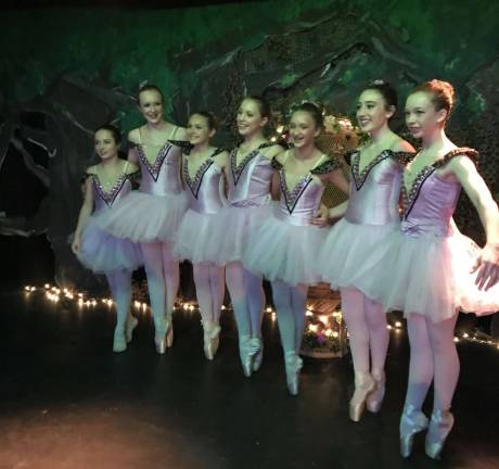 ‘A Midsummer Night's Dream’ ballet to be performed at Sugar Loaf Performing Arts Center on June 9 Photo provided The Warwick Dance Collective will present the ballet “A Midsummer Night's Dream” on June 9 at 2 and 7 p.m. at the Sugar Loaf Performing Arts Center in Sugar Loaf.