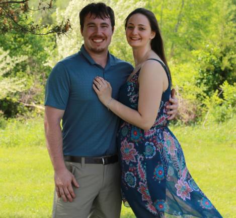 Erin Byrne and John Darcy to marry Erin Byrne and John Darcy to marry