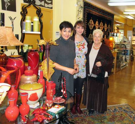 Silken Wool consolidates two stores on Main Street Photo by Roger Gavan SilkenWool Gifts and Home Furnishings, 36 Main St. in Warwick, will move to SilkenWool Fine Rugs at 56 Main St. From left co-owner Sussan Chakamian with employees Caitlin Tucker and Chris Risano.