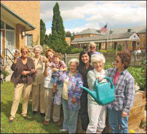 Growing veggies and flowers keeps Mount Alverno residents young and happy Growing veggies and flowers keeps Mount Alverno residents young and happy