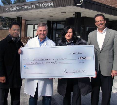 Health Foundation raises almost $20,000 in annual appeal The Bon Secours Warwick Health Foundation raised $14,750 in its 2013 annual year-end appeal to raise funds for the purchase of new medical technology and to upgrade patient care spaces. On Jan. 28 Medical Staff President Francis Winski presented an additional $5,000 in matching donations to the Bon Secours Warwick Health Care Foundation. From left, Foundation Chair Raul Berina, Dr. Winski, Board member Caroline Hamling and Treasurer Garrett Durland.