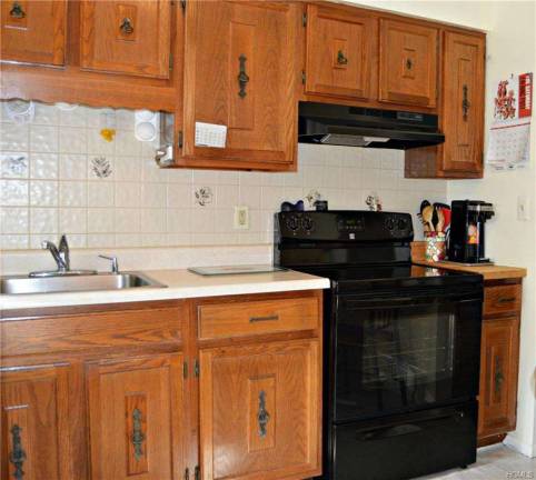 Your dream home awaits you in Pine Island Your dream home awaits you in Pine Island