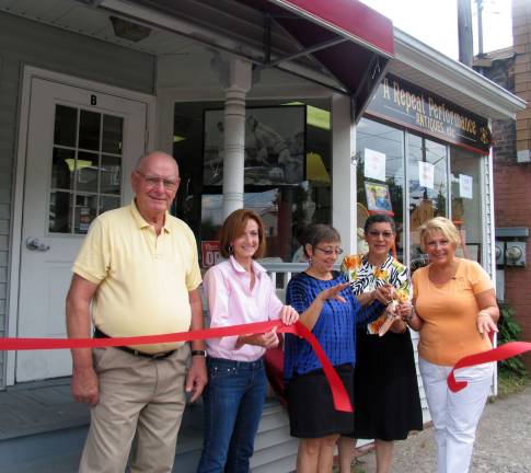 A Repeat Performance Antiques Etc celebrates grand opening Photo by Roger Gavan From left, Photographer Gerry Zanetti, U.S. Rep. Nan Hayworth, Pam Maynard, owner Priscilla Maysonet and Greenwood Lake Mayor Barbara Moore.
