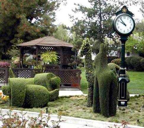 Warwick Clock Committee seeks donations for Railroad Green Village Clock Provided photo of clock similar to the one that will be installed on Railroad Green.